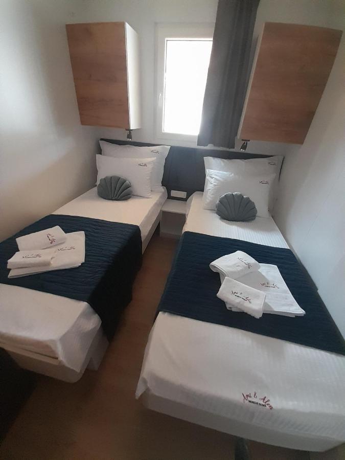 Mobile Home Ami & Alen Biograd Na Moru Zewnętrze zdjęcie