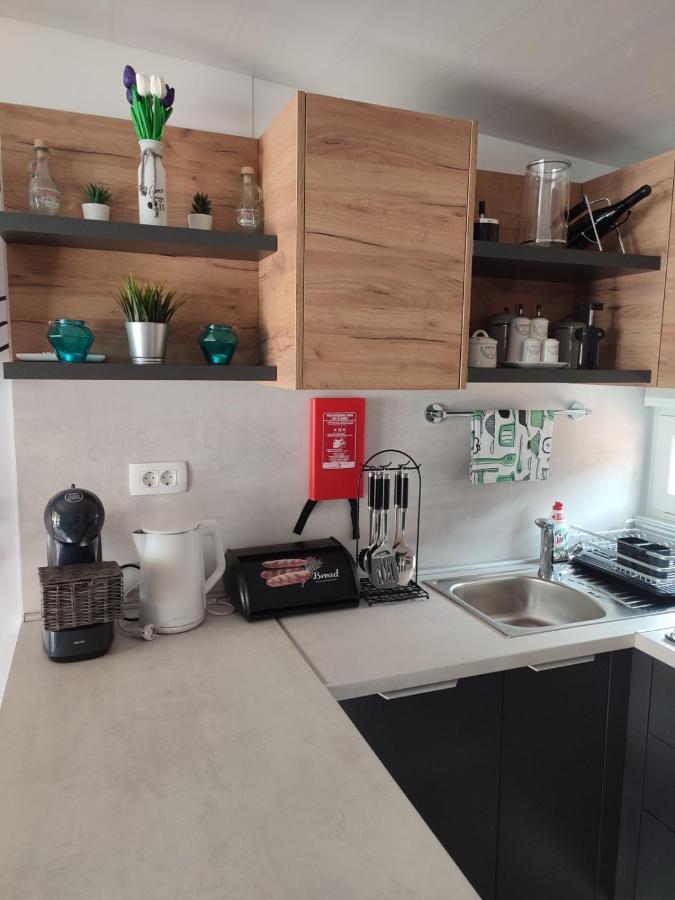 Mobile Home Ami & Alen Biograd Na Moru Zewnętrze zdjęcie
